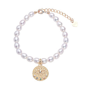 Bracelets de charme minimalistes rétro pour femmes, petite niche, perle d'eau douce authentique avec zircon incrusté de cuivre de Zhuji - Product Image 5