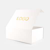 Vente en gros de boîtes d'emballage pliables en papier avec impression personnalisée et logo Boîte cadeau magnétique blanche de luxe