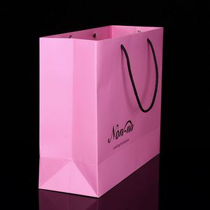 Sac de shopping en papier d'art imprimé CMYK de couleur rose personnalisé, nouvelle arrivée haut de gamme, prix d'usine, pour l'emballage de vêtements - Product Image 2