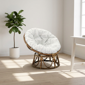 Fauteuil Papasan en rotin avec coussin capitonné blanc, fauteuil de détente moderne pour salon et chambre, mobilier contemporain pour la maison - Product Image 1