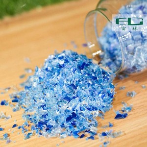 Flocons de PET recyclé de qualité médicale, copeaux de R-PET, moulage, plastique de qualité supérieure, déchets de bouteilles en plastique pour l'automobile - Product Image 1