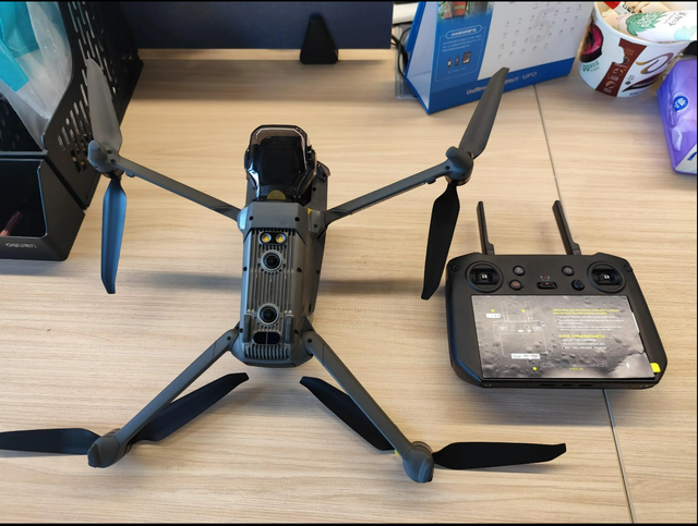 Mavic 3E RTK UAV Drones with Mechanical Shutter Wide-angle Camera and 56X Zoom Camera Plus RTK Module