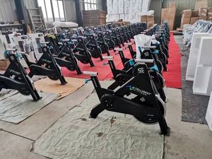 Bicicleta de aire estática comercial para la venta Bicicleta Spining Profesional Fitness Spin Bike - Product Image 4