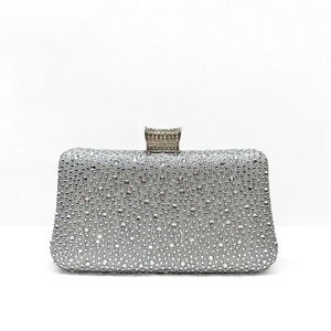 Sac de soirée brillant en strass, nouveau sac à bandoulière en daim orné de cristaux pour mariage et robe de demoiselle d'honneur - Product Image 4