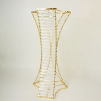 Grand support de fleurs artificielles en métal doré et en cristal pour intérieur et extérieur de luxe moderne décorations de centres de table de mariage et d'événements