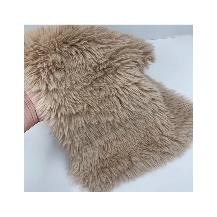 XH vente en gros 100% polyester Super doux en peluche peluche fantaisie tissu pas cher en ligne