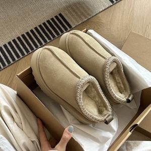 OEM&ODM High Quality UGGS Brand Sheepskin Fur Integrated Wool <b>Slippers</b> Winter Women's Shoes - Product Image 2