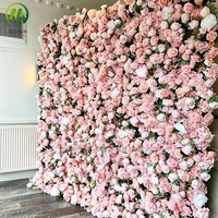 Panneaux de fleurs roses décoratifs à effet 3D personnalisés toile de fond mur en tissu de soie artificielle pour les événements de mariage et de remise de diplôme