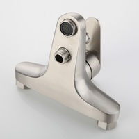 Ensemble de robinetterie de douche murale moderne en acier inoxydable SUS 304 avec mitigeur de baignoire, douchette à main, rail de douche, bec de baignoire et ensemble de douche pluie pour salle de bain