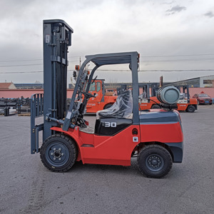 モーター3小型Fg30ガス継手シリンダー日本<span class=keywords><strong>2</strong></span>.5t 3.5 5t <span class=keywords><strong>2</strong></span>トンミニ二重燃料ガソリン車3t <span class=keywords><strong>Lpg</strong></span>フォークリフト - Product Image 1