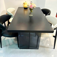 Table à manger en quartzite noir crémeux de style français, luxe léger, moderne et minimaliste, rectangulaire flottante en acrylique, résistante aux hautes températures