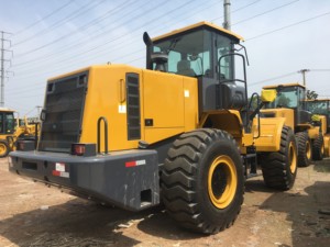 Chargeuse sur pneus <span class=keywords><strong>mécanique</strong></span> de 6 tonnes de marque High Horse Power, modèle populaire LW600KN, avec <span class=keywords><strong>godet</strong></span> à flèche, à vendre - Product Image 6