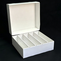 Boîte de rangement pour cartes à collectionner, boîte pliable en carton ondulé blanc, organisateur de cartes, emballage pour cartes de jeu TCG, fabricant en gros