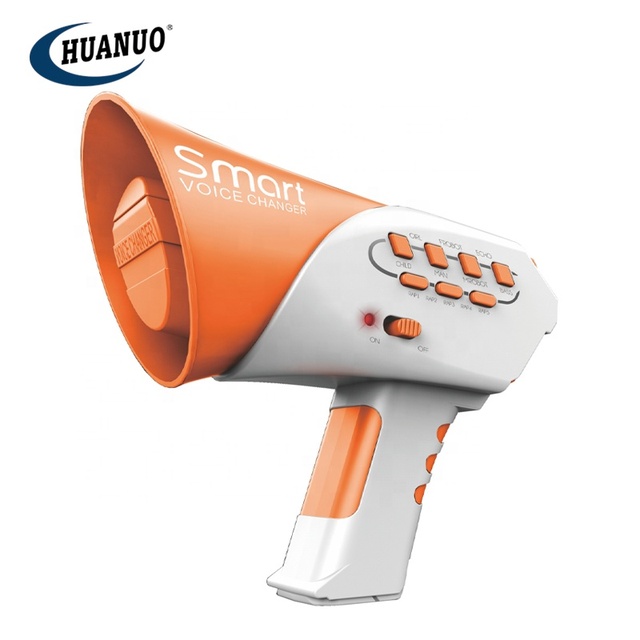 Cool Outdoor Toys Novelty Speaker Smart Voice Changing Effects Loudspeaker Toy Voice Changer for Kids