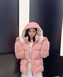 Chaquetas de Plumón de Invierno de Lujo para Mujer, Chaquetas Gruesas con Cierre, Abrigos Acolchados de Moda para Mujer y Hombre, Venta al Por Mayor - Product Image 1