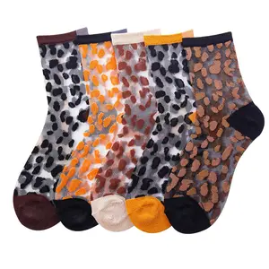 Neuestes Design Leoparden muster Dünne Sommer Frauen Seide Kristall Sheer Lace Socken