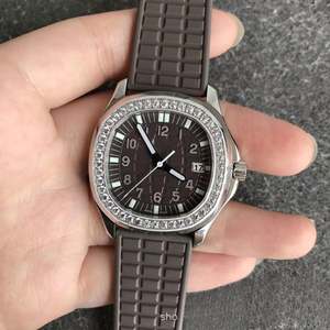 Reloj de Cuarzo para Mujer, Diseño de Marca 2025, Lujoso, Blanco, Minimalista, Deportivo, con Caja de Acero Inoxidable, Resistente al Agua, con Correa de Goma - Product Image 4