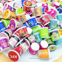 Produsen Figur Resin Mini Ramah Lingkungan Bentuk Mie Instan di Toko Swalayan, Grosir Aksesoris Film