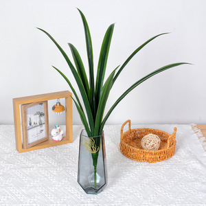 Flower Delight - Hojas Artificiales de Cymbidium, Resistentes al Agua, Decoración para el Hogar - Product Image 4
