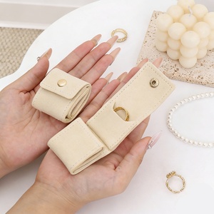 Bolsa de Viaje para Joyas, Estuche Enrollable Portátil para Guardar Joyas, Solución de Almacenamiento para Viajes, para Guardar Anillos, Aretes y Otros Artículos - Product Image 3