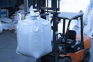 Low Price <b>Bulk</b> <b>Bag</b> 4400 Lbs Capacity 35x35x43 Inches Polypropylene (PP) Open Top White Square Bottom Disposable 1-Pack Feed - Product Image 5