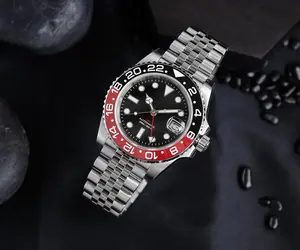 Personalizado 40 mm GMT automático homens relógio bidirecional moldura safira 20 ATM impermeável pulseira BGW9 luminoso