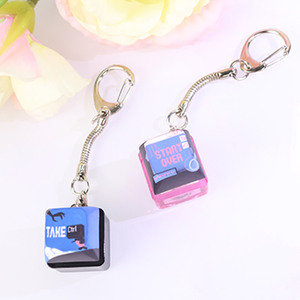 Biểu Tượng Tùy Chỉnh Anime Phong Cách Nhựa Keychain Bàn Phím Nút Keycaps Với Căng Thẳng Thiết Bị Chuyển Mạch Fidget Clicker Keyring - Product Image 5