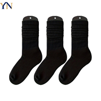 Chaussettes mi-mollet pour femmes en noir, blanc et gris, couleurs unies, chaussettes simples et polyvalentes pour le printemps et l'automne