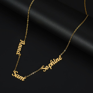 Collar de Oro Personalizado, Cadena de Eslabones Chapada en Oro de 18K, Collar con Colgante de Letra de Acero Inoxidable con Nombre Personalizado - Product Image 3