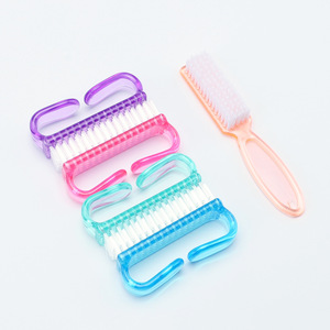 Lot de 5 brosses à ongles en plastique, petites brosses en corne pour le nettoyage des ongles des orteils et des ongles des mains - Product Image 2