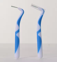 Brosse interdentaire à manche souple couleur OEM Produit de soins dentaires Orthodontie et poils en fil d'acier inoxydable Brosse interdentaire