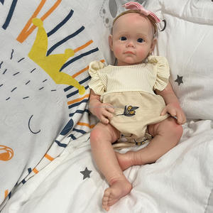 Boneca Reborn de <span class=keywords><strong>Silicone</strong></span> Sólido para Bebê Menina, Lavável, Esticável, Pintada, 45cm, Realista, Macia e Pesada - Product Image 6