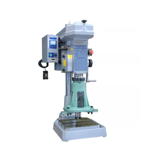 Machine de perçage et de taraudage automatique multi-broches de type engrenage, certifiée CE ISO9001, avec alimentation automatique multi-têtes pour taraudage à chaud - Product Image 3