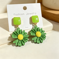 Anting Bunga Berjuntai Model Draped dari Paduan Seng, Trendi, Retro, Mewah, Kecil, Eksklusif, High-End, Elegan untuk Acara Pesta