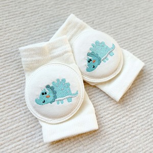 Niños gateando seguridad transpirable antideslizante suave punto bebé pequeño lindo Brace algodón rodillera mangas calcetines conjunto - Product Image 1