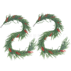 Guirnalda Navideña Artificial Ruyin con Bayas Rojas, 2 Piezas, Decoración Verde para Fiestas Navideñas - Product Image 1