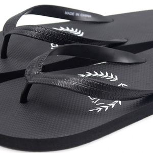 Bán Buôn Dép Xỏ Ngón Nữ In Nhiều Màu Khuyến Mại Dép Đi Biển Cao Su EVA Giá Rẻ Dép Xỏ Ngón Thương Hiệu Khác Nhau Tùy Chỉnh - Product Image 3