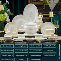 Service de table en porcelaine blanche à bordure dorée, design européen, vaisselle en céramique florale de luxe pour dîner formel et service à domicile