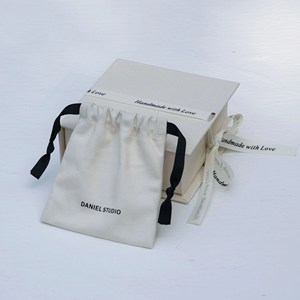 Изготовленный на заказ логотип картонная коробка для ювелирных изделий с пенопластовой вставкой бежевый экологически чистый переработанный бант лента коробка для ювелирных изделий Подарочная упаковка - Product Image 3