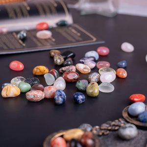 128 pièces - Pierres et cristaux roulés sélectionnés à la main en vrac pour la guérison, le Reiki, la méditation, la sorcellerie et la décoration intérieure - Product Image 6