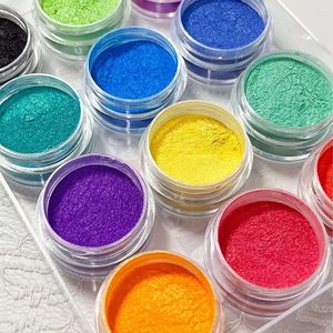 Pigment en poudre de mica nacré inorganique de qualité cosmétique, fort colorant, pour la fabrication de savon à la résine époxy au chrome de haute qualité - Product Image 1