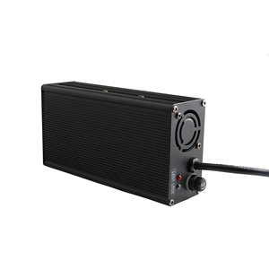 <span class=keywords><strong>Chargeur</strong></span> universel de batterie Li-ion 44,4 V de l'usine de Shenzhen, <span class=keywords><strong>chargeur</strong></span> 50,4 V 5 A pour batteries au lithium 12 cellules 43,2 V - Product Image 3