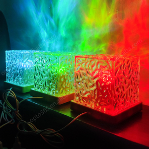 Lámpara de Mesa de Proyección de Luz Nocturna Ambiental con Patrón de Olas de Agua Dinámicas, USB, Rotación, Control Remoto, Proyección de Cristal, Luz de Estrellas - Product Image 5