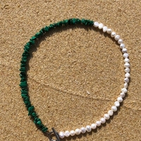 Collar de Perlas de Agua Dulce y Malaquita Verde Hecho a Mano, Longitud Personalizada, Cierre de Acero Inoxidable Dorado