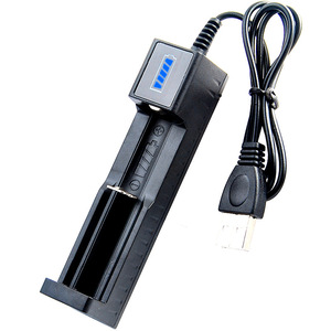 Chargeur de batterie USB 4.2V pour 26650 14500 18650 avec support de charge à indicateur LED - Product Image 1