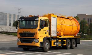 Combined High Pressure Jet & Vacuum Truck HOWO 6x4 PINFL <b>Pump</b> Auxiliary Engine Drive for Municipal River Sludge Cleaning - Product Image 4