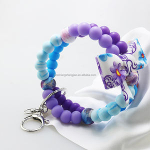 Portachiavi Braccialetto con Fiore Margherita 3D e Grande Fiocco Intrecciato, Design Primaverile, Stampa UV su Gomma per Bambini - Product Image 4