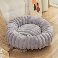 Nouvel Lit Rond Vertical en Peluche Lapin Vente Chaude Transfrontalière, Coussin Doux Confortable Lavable en Forme de Donut pour Chien et Chat, Tapis Chaud pour Animaux