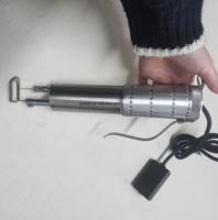 Hair Injection Machine Plus est une machine d'injection de cheveux humains qui produit des perruques de main pour les hommes et les femmes pour les perruques de cuir chevelu
