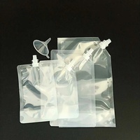 Bouteilles transparentes de 50 ml à 2 L pour boissons – Sachets souples en plastique transparent avec bec verseur pour jus et liquides – Vente en gros